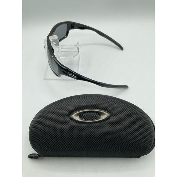 Oakley Canteen Men's Sunglasses- Black. OO9225-01 - Picture 4 of 9